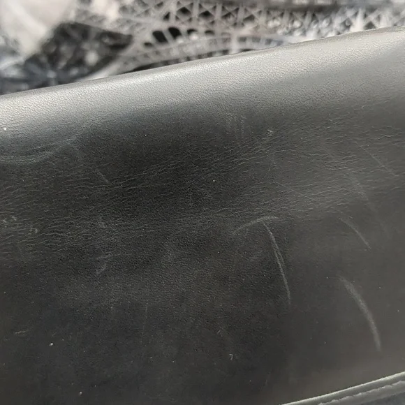 Levenger black laptop bag - Picture 10 of 14